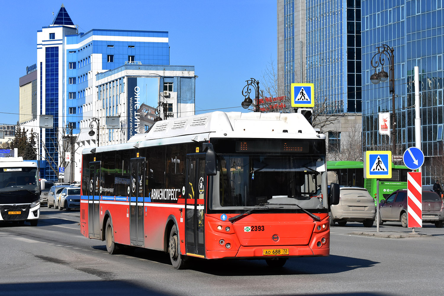 Тюменская область, ЛиАЗ-5292.67 (CNG) № 2393