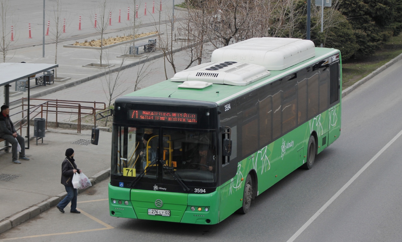 Алматы, Golden Dragon XML6125CN (Hyundai Trans Auto) № 3594