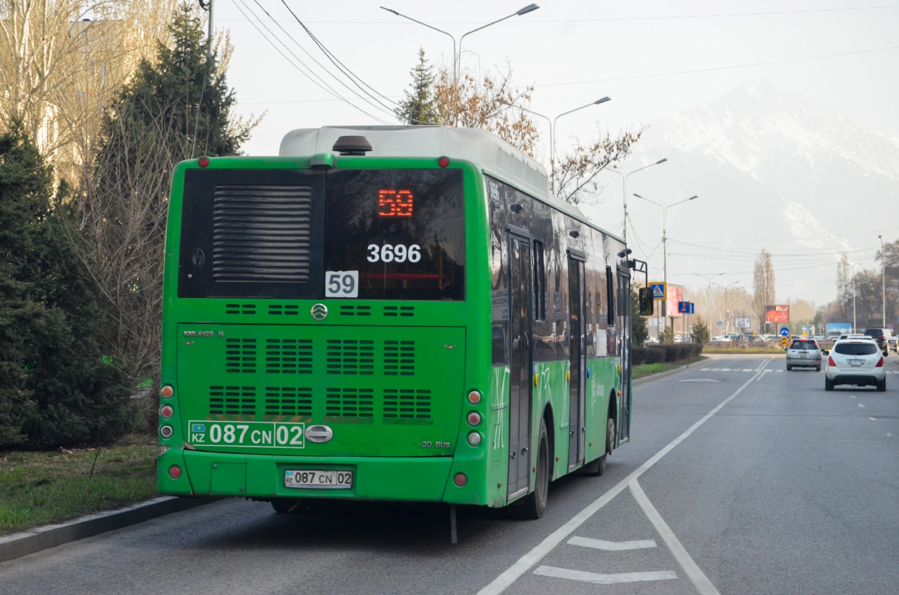 Алматы, Golden Dragon XML6125CN (Hyundai Trans Auto) № 3696 Алматы, Golden Dragon XML6125CN (Hyundai Trans Auto) № 3696