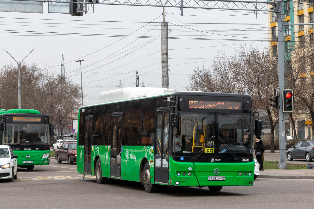Алматы, Golden Dragon XML6125CN (Hyundai Trans Auto) № 3681