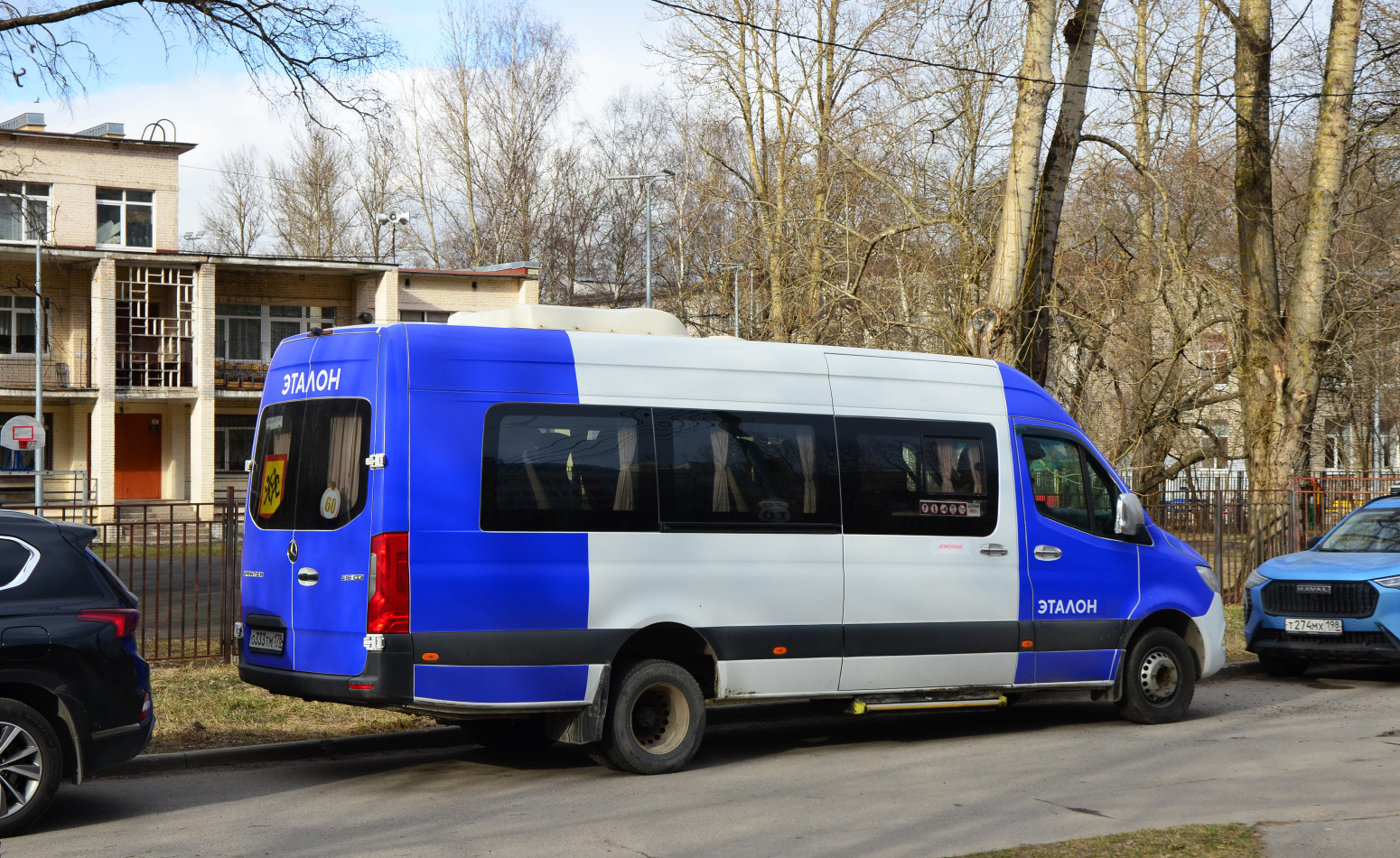 Petrohrad, Luidor-223602 (MB Sprinter) č. О 333 ТМ 178