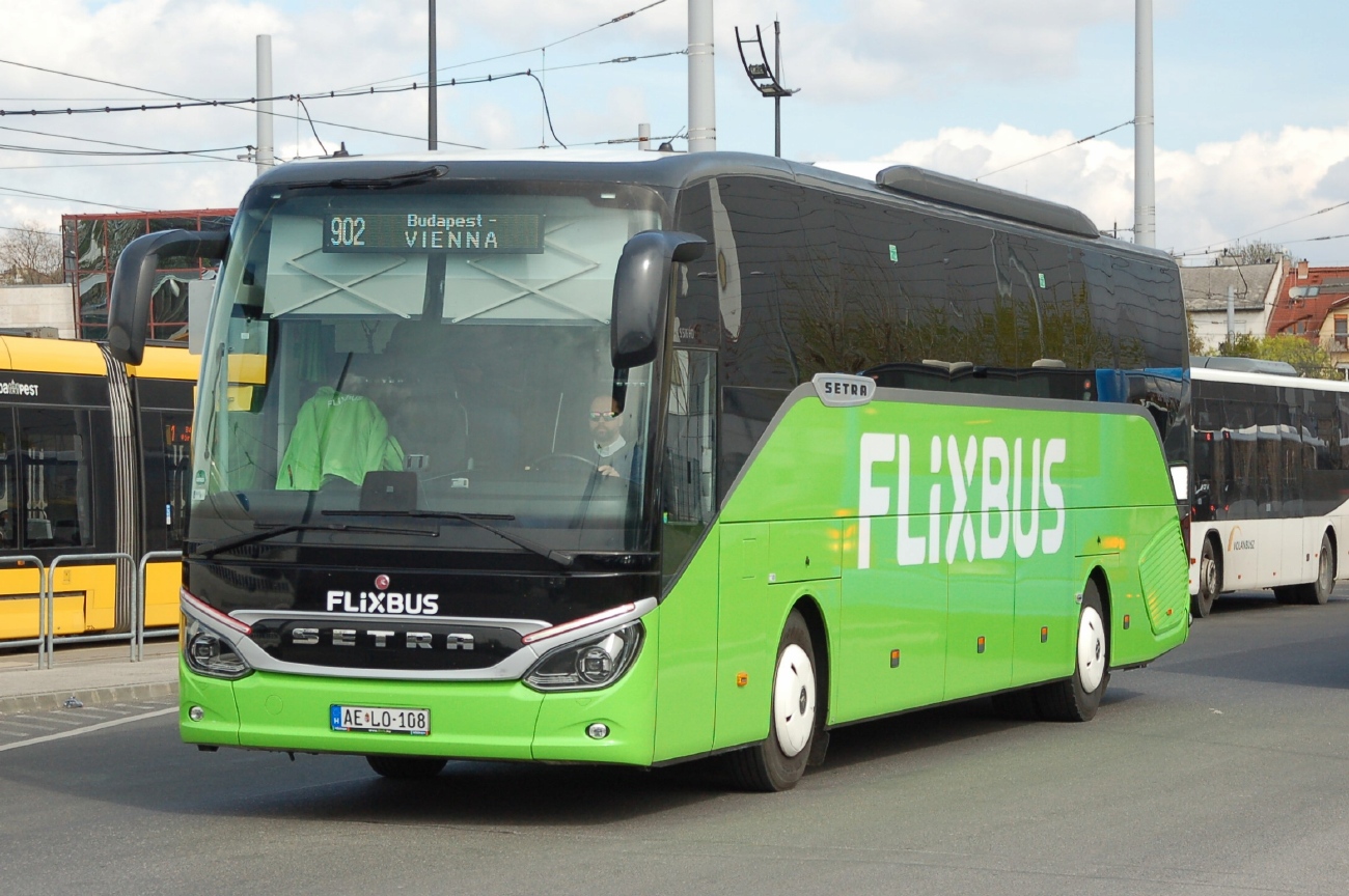 Hungary, Setra S516HD/2 facelift # AE LO-108