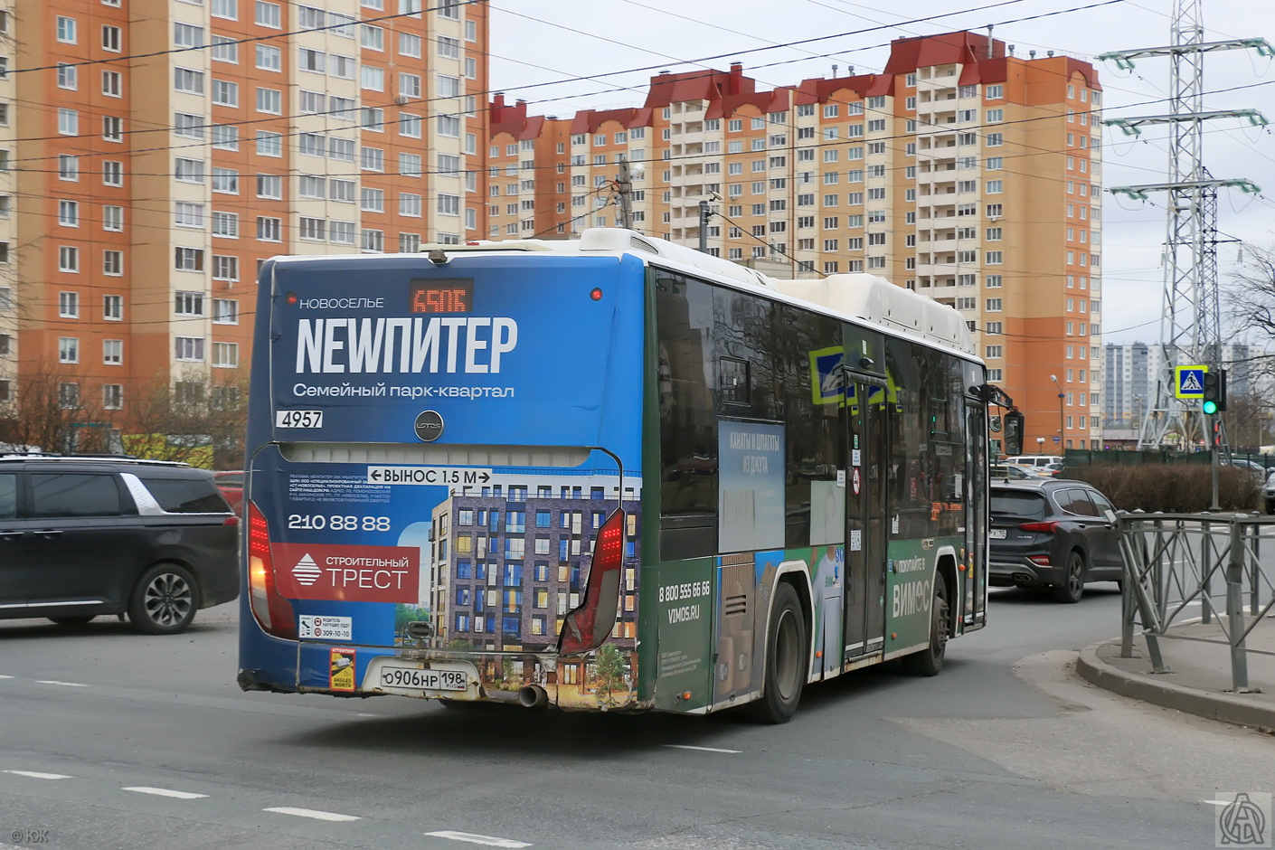 Санкт-Петербург, Lotos-105C02 № 4957 Санкт-Петербург, Lotos-105C02 № 4957