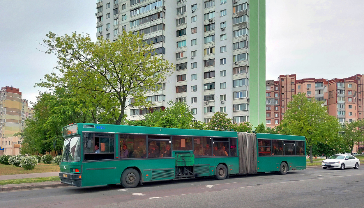 Киев, МАЗ-105.060 № 4691