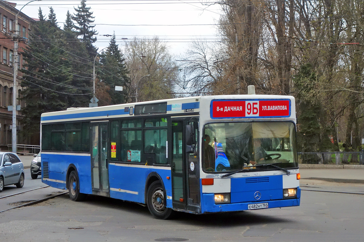 Saratov region, Mercedes-Benz O405N2 Nr. Е 482 НТ 164
