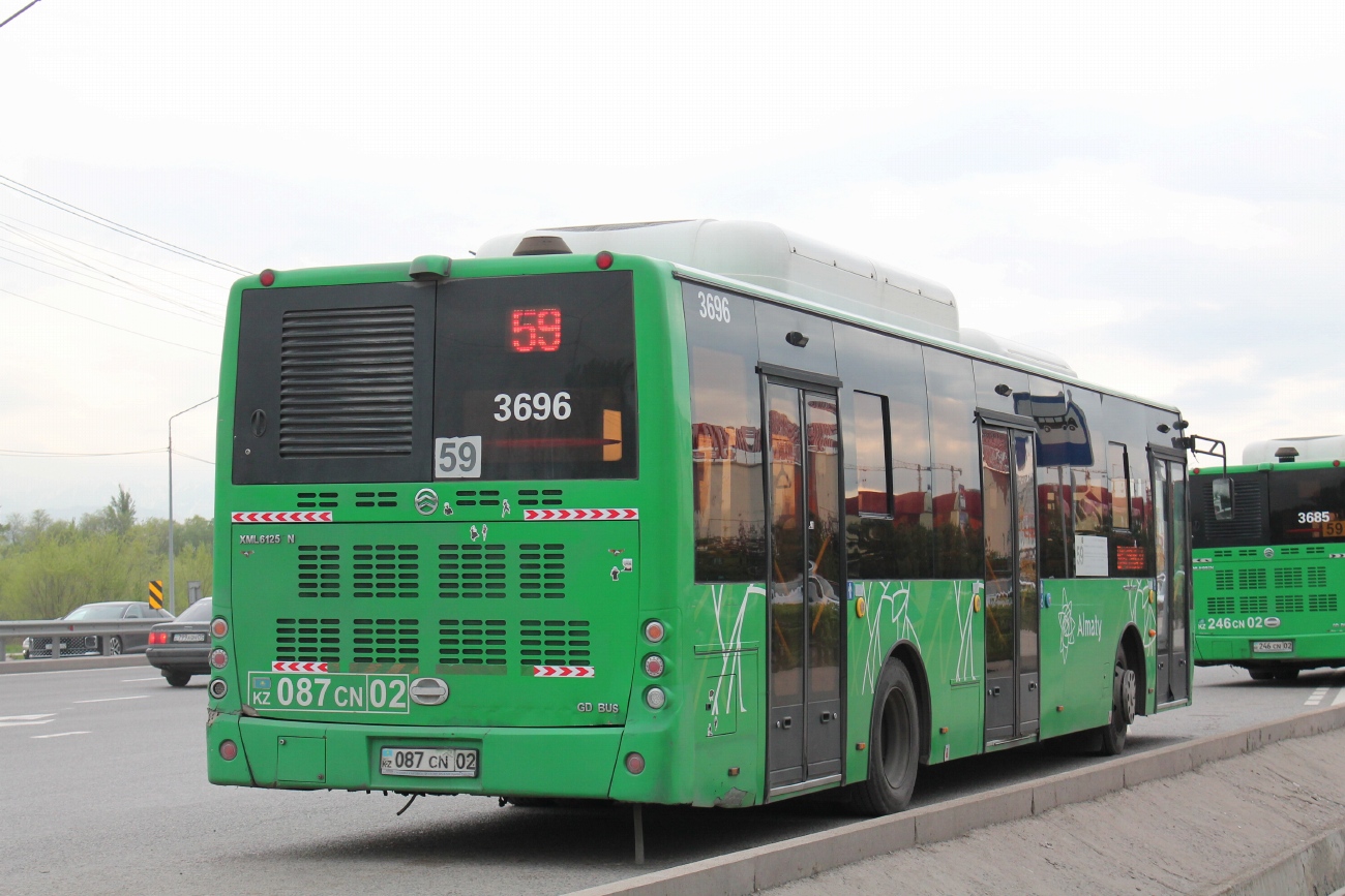 Almaty, Golden Dragon XML6125CN (Hyundai Trans Auto) č. 3696