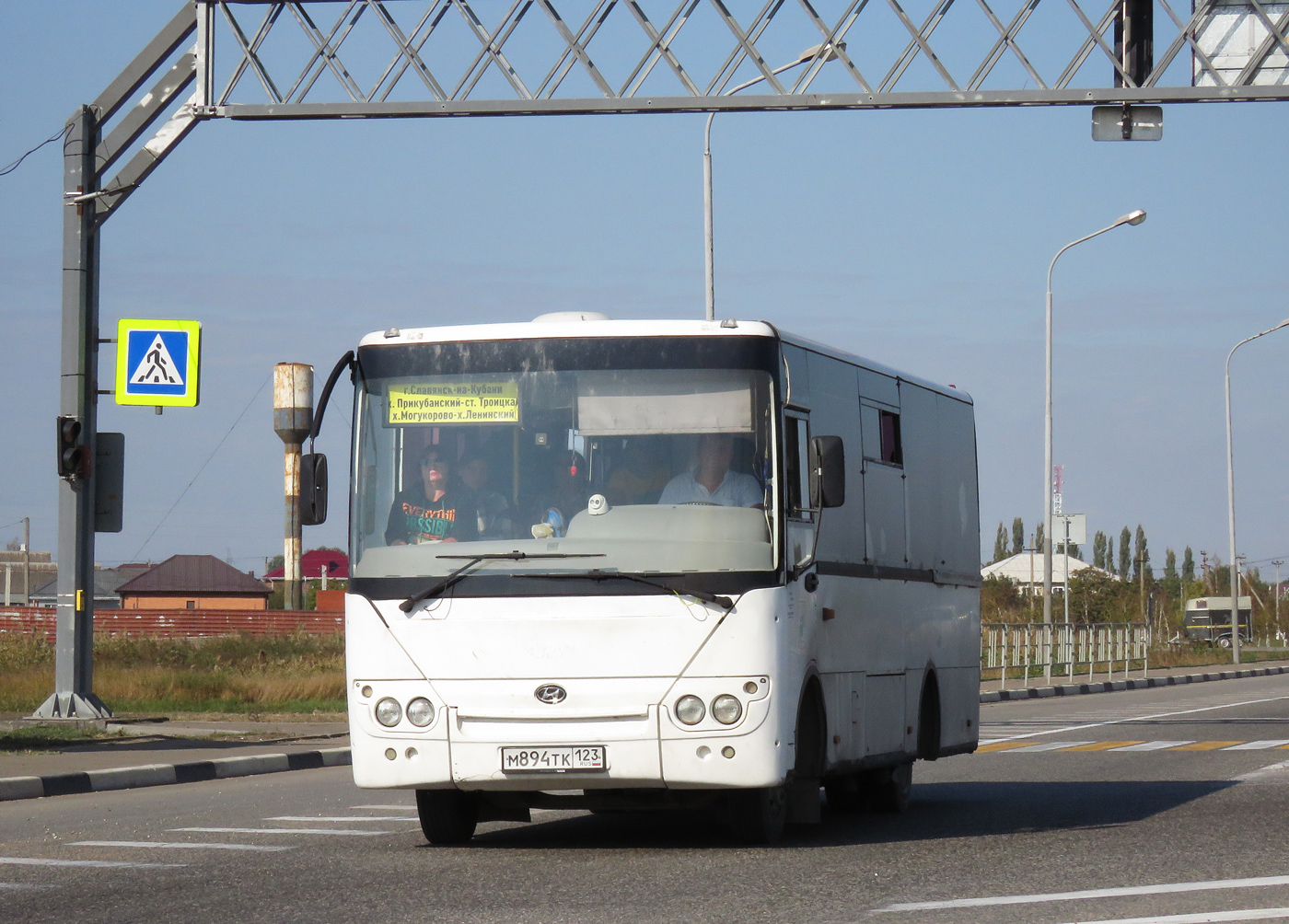 Краснодарский край, Богдан А20111 № М 894 ТК 123