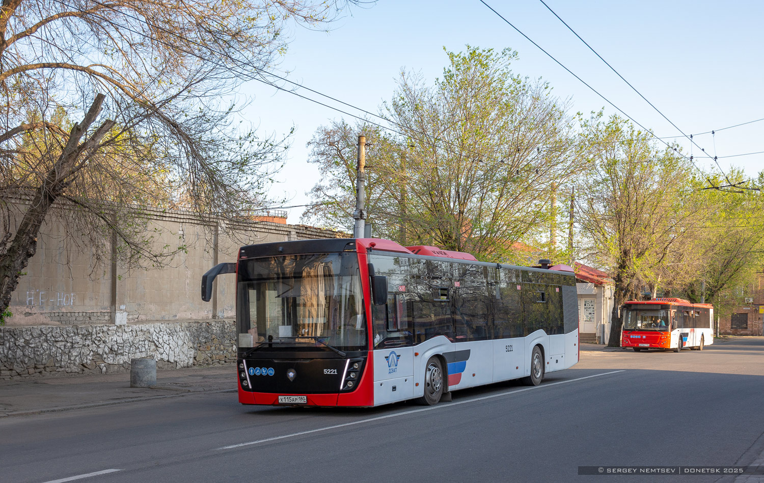 Донецкая область, НефАЗ-5299-40-52 № 5221