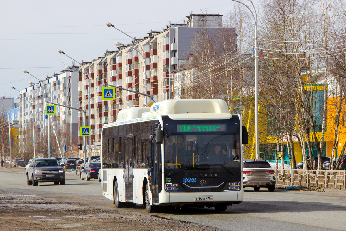 Ханты-Мансийский АО, Yutong ZK6116HG № Е 164 ТУ 186