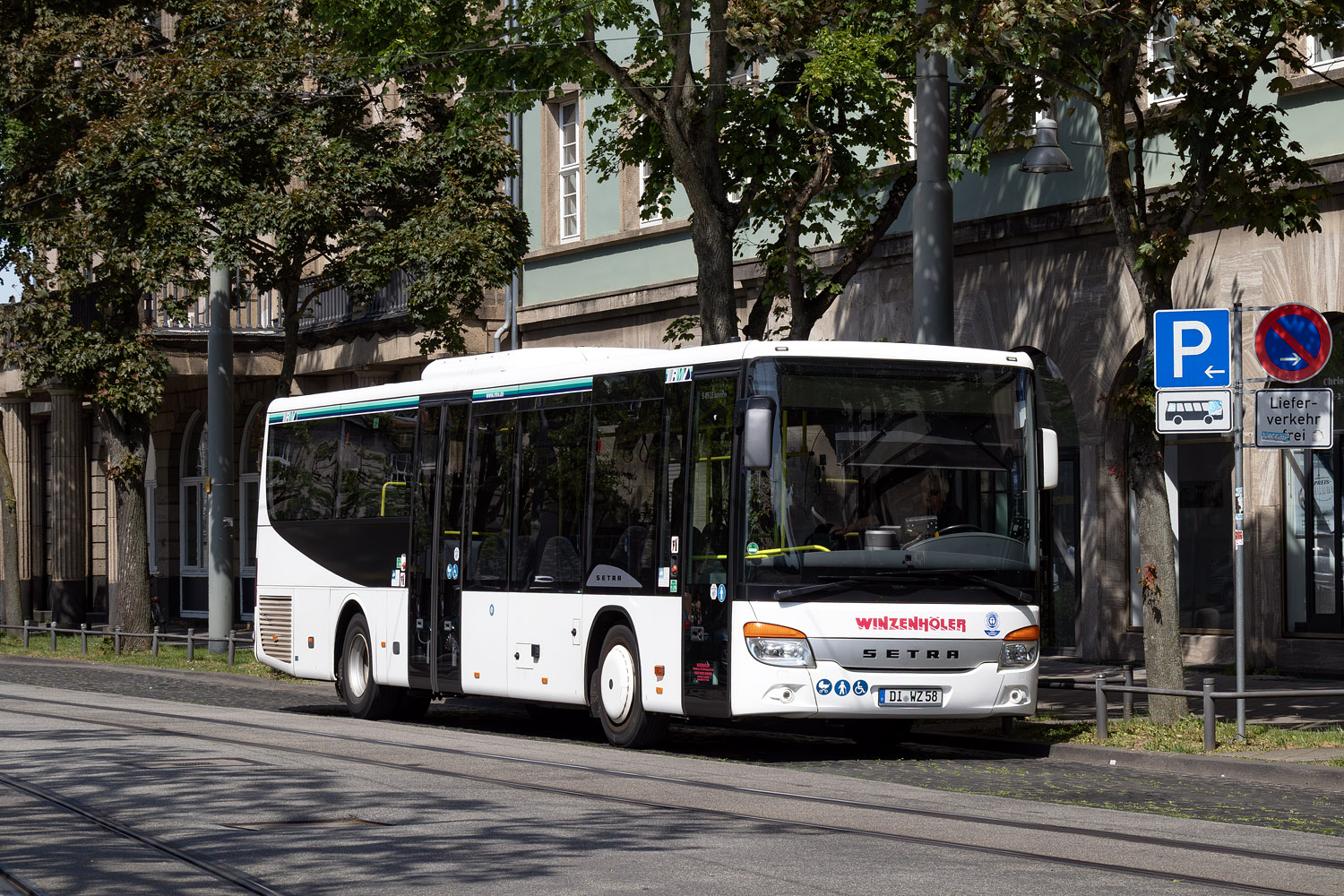 Гессен, Setra S415LE business № DI-WZ 58