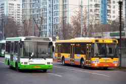 Μόσχα, PAZ-3237-01 # 06953; Μόσχα, LiAZ-5292.22 (2-2-2) # 06236