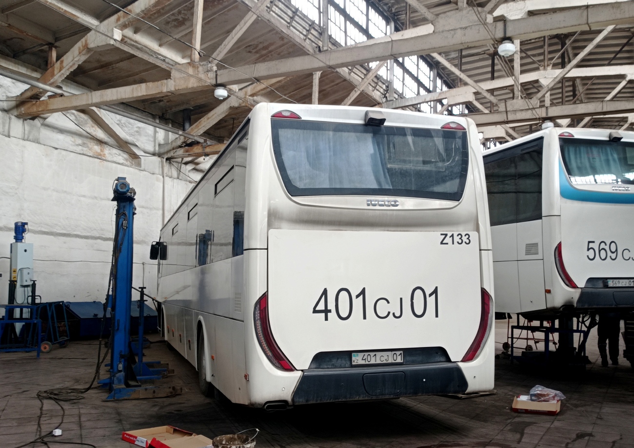 Астана, IVECO Crossway LINE 13M (СарыаркаАвтоПром) № Z133; Астана — Автопарки
