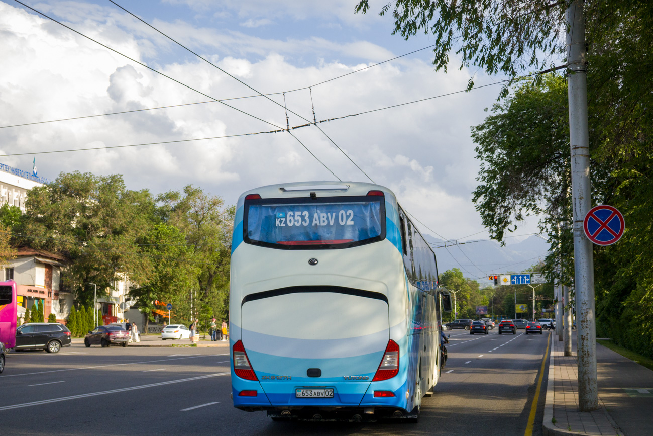 Алматы, Yutong ZK6127H № 653 ABV 02