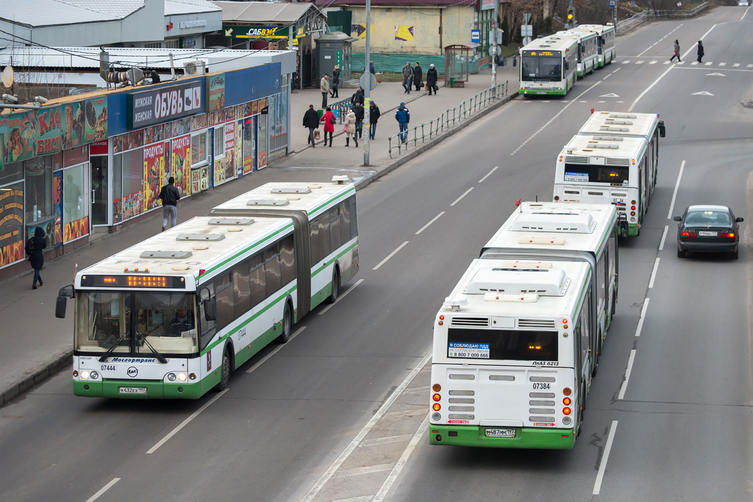 Москва, ЛиАЗ-6213.20 № 031444; Москва, ЛиАЗ-6213.22 № 031384
