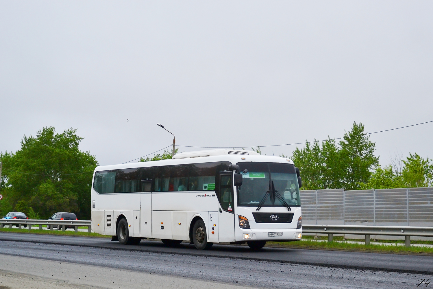 Челябинская область, Hyundai Universe Space Luxury № О 963 ТА 174