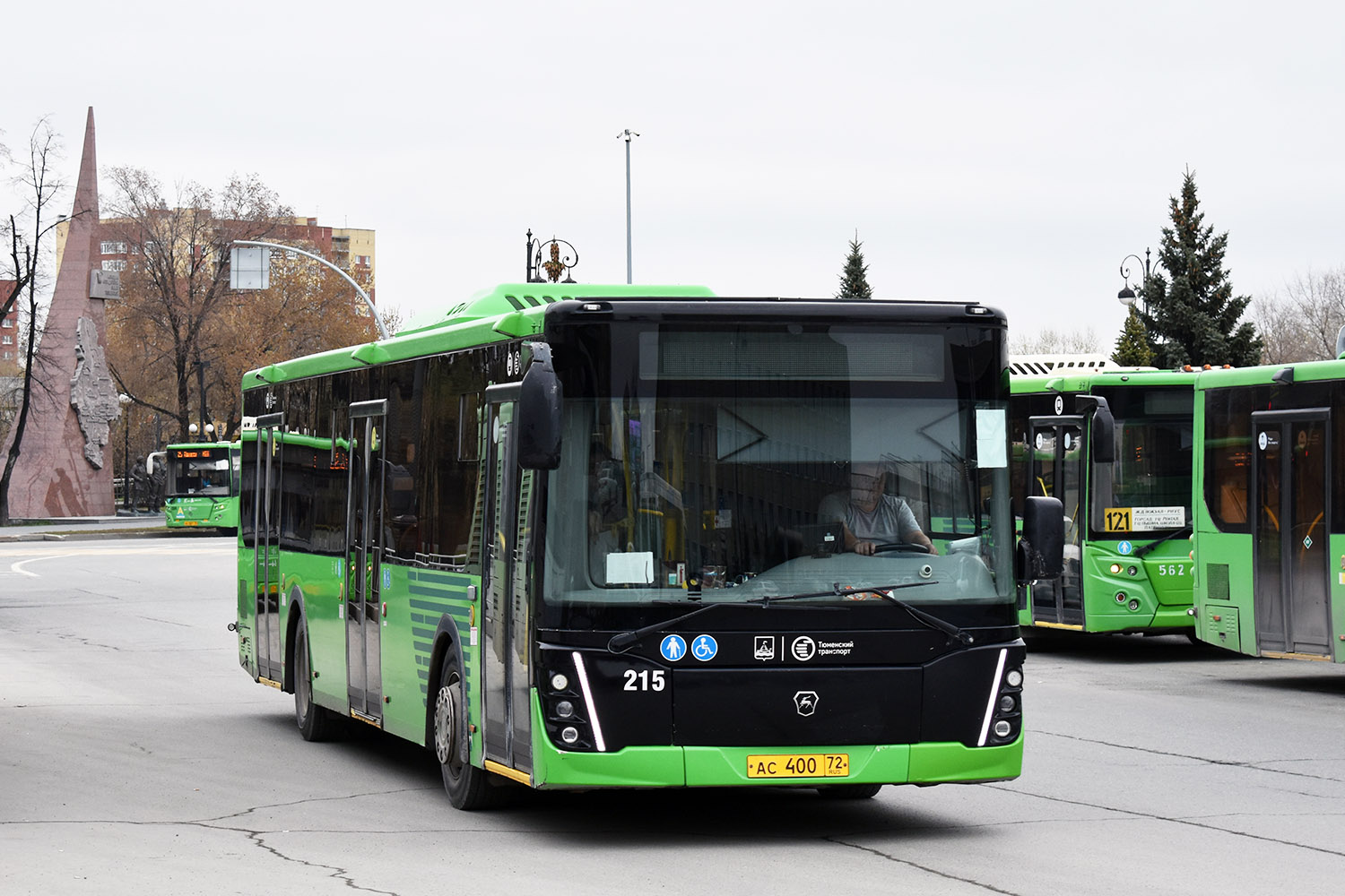 Тюменская область, ЛиАЗ-5292.65 № 215