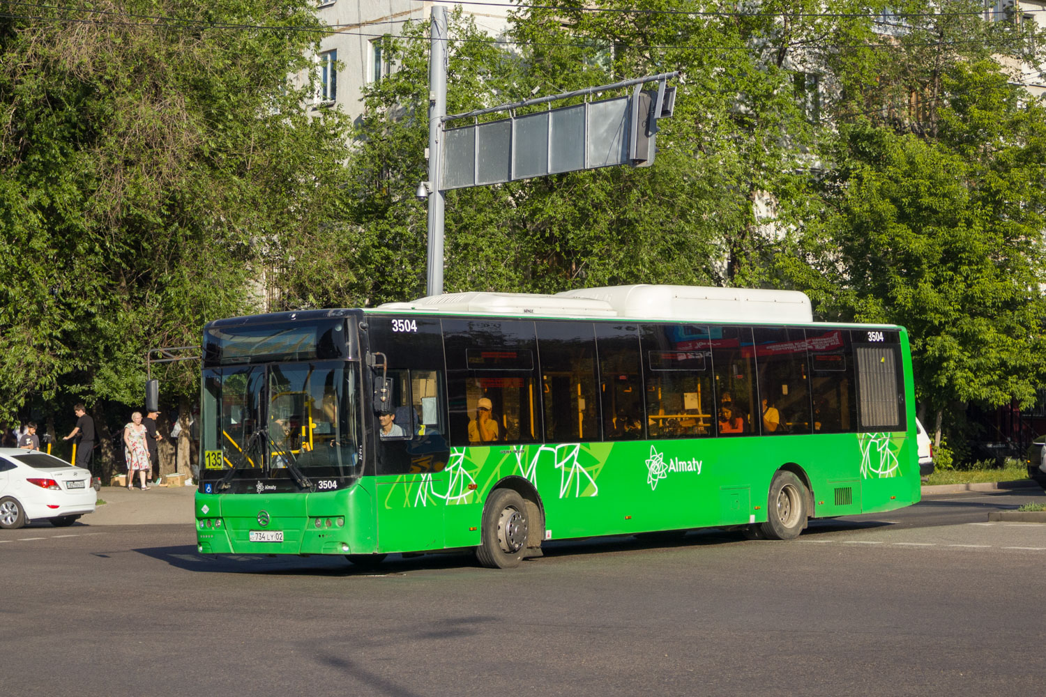 Алматы, Golden Dragon XML6125CN (Hyundai Trans Auto) № 3504