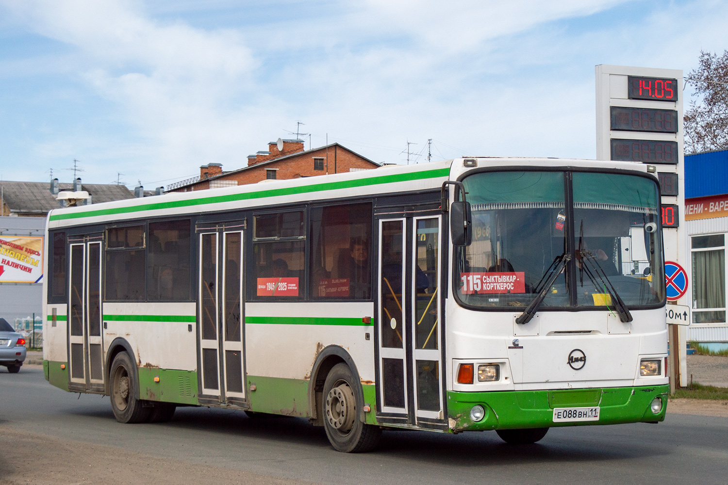 Коми, ЛиАЗ-5256.53 № Е 088 ВН 11