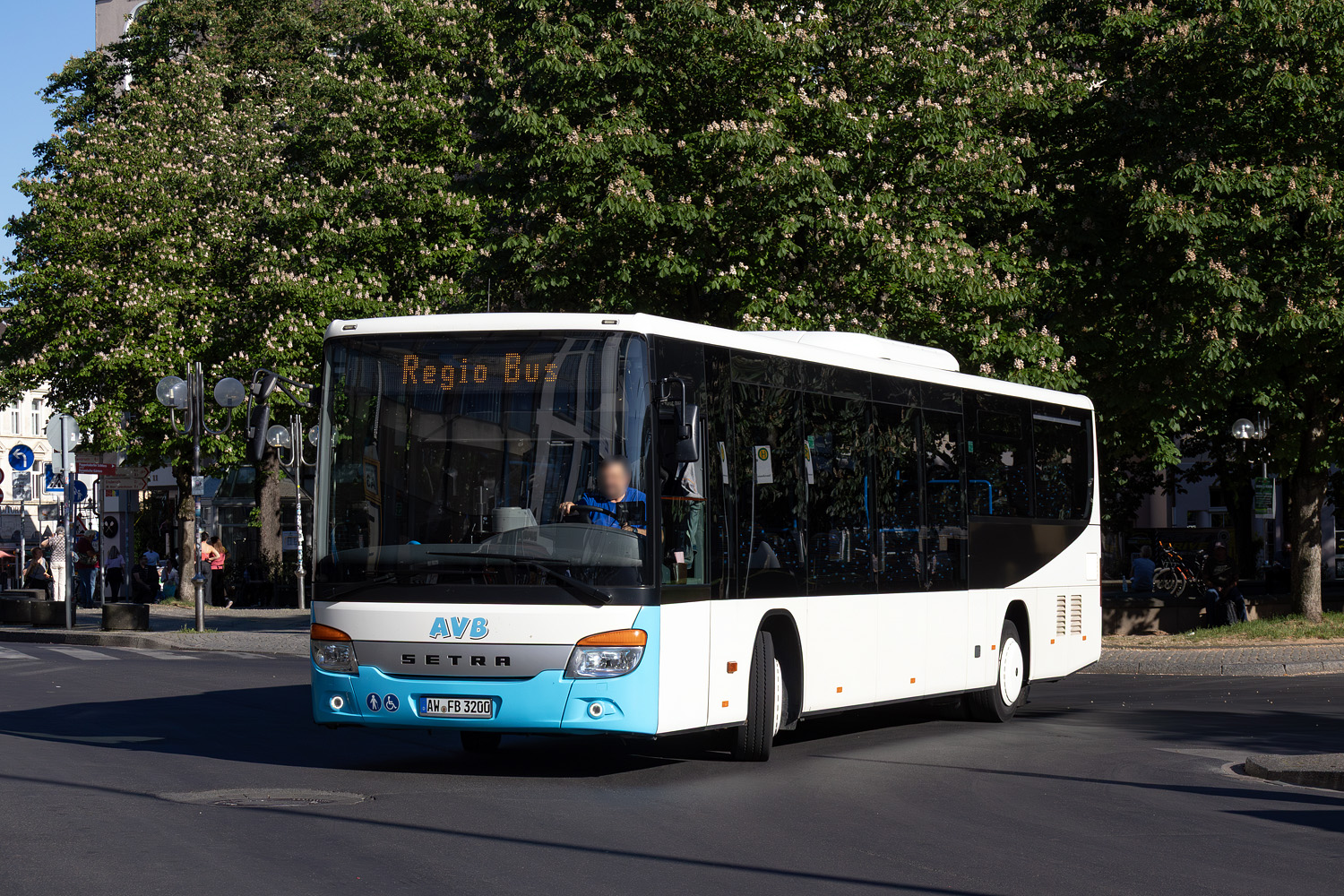 Рейнланд-Пфальц, Setra S415LE business № AW-FB 3200