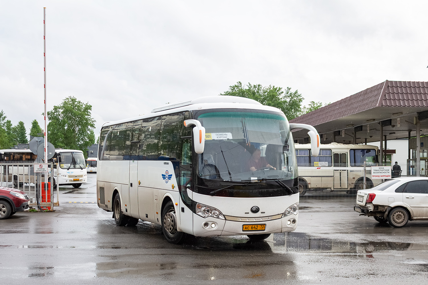 Тюменская область, Yutong ZK6938HB9 № АС 642 72