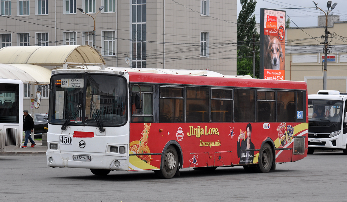 Омская область, ЛиАЗ-5256.53 № 450