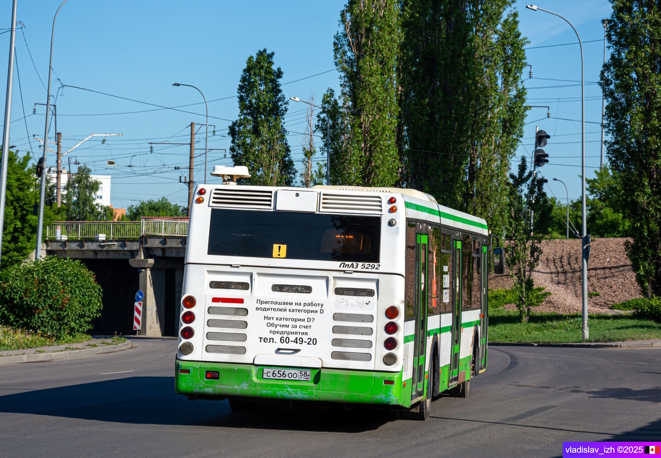 Penza region, LiAZ-5292.21 # 487