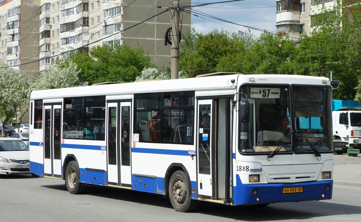 Свердловская область, НефАЗ-5299-20-32 № 1888