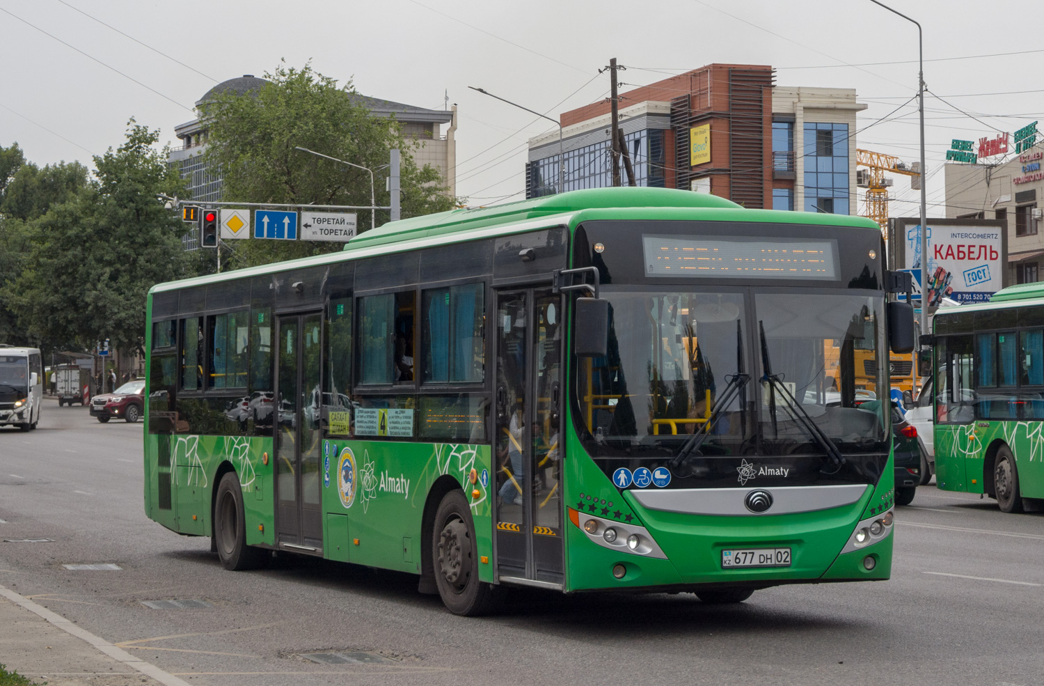 Алматы, Yutong ZK6118HGA (QazTehna) № 677 DH 02