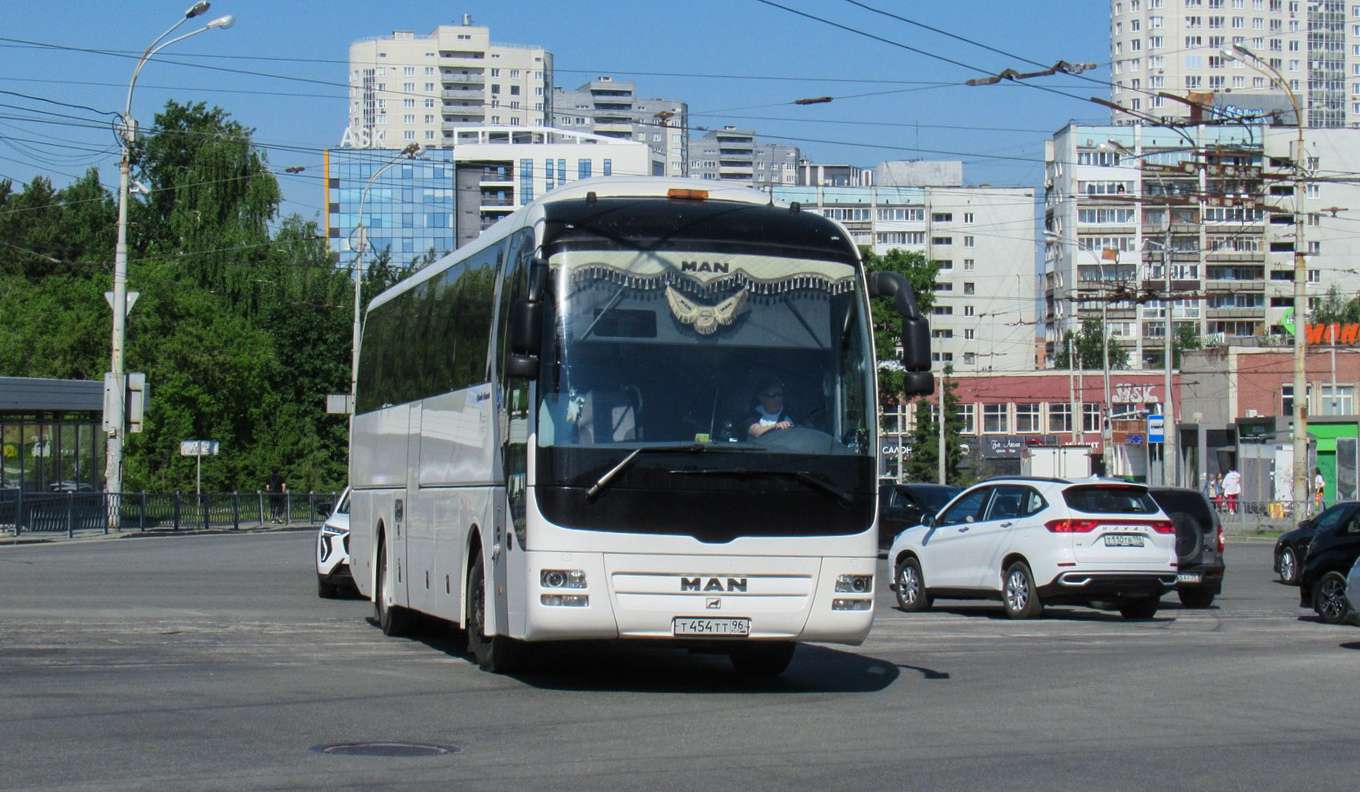 Свердловская область, MAN R07 Lion's Coach RHC444 № Т 454 ТТ 96
