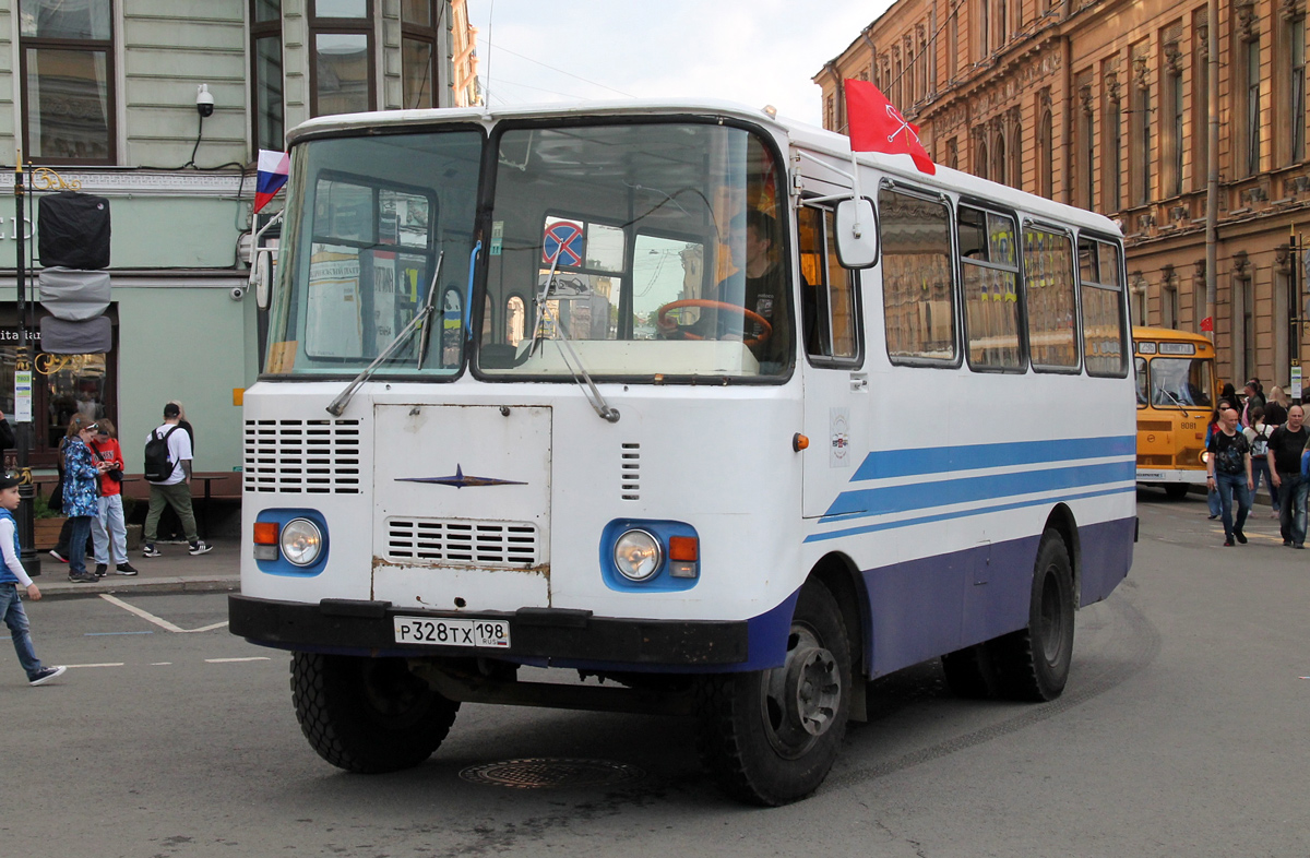 Санкт-Петербург, Таджикистан-3205 № Р 328 ТХ 198; Санкт-Петербург &mdash; VI Международный транспортный фестиваль "ТранспортФест-2025"