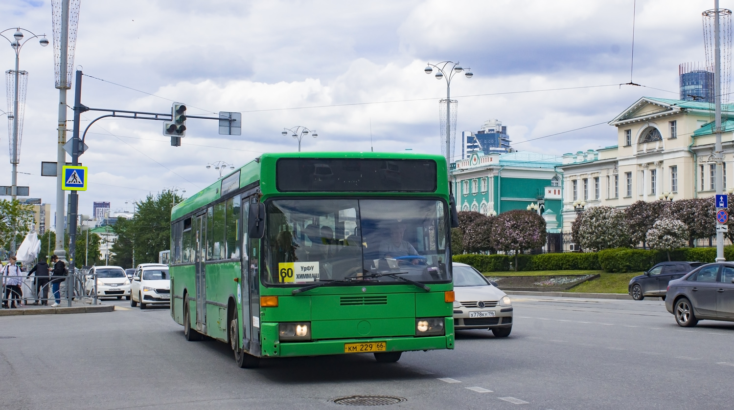 Свердловская область, Mercedes-Benz O405N № КМ 229 66