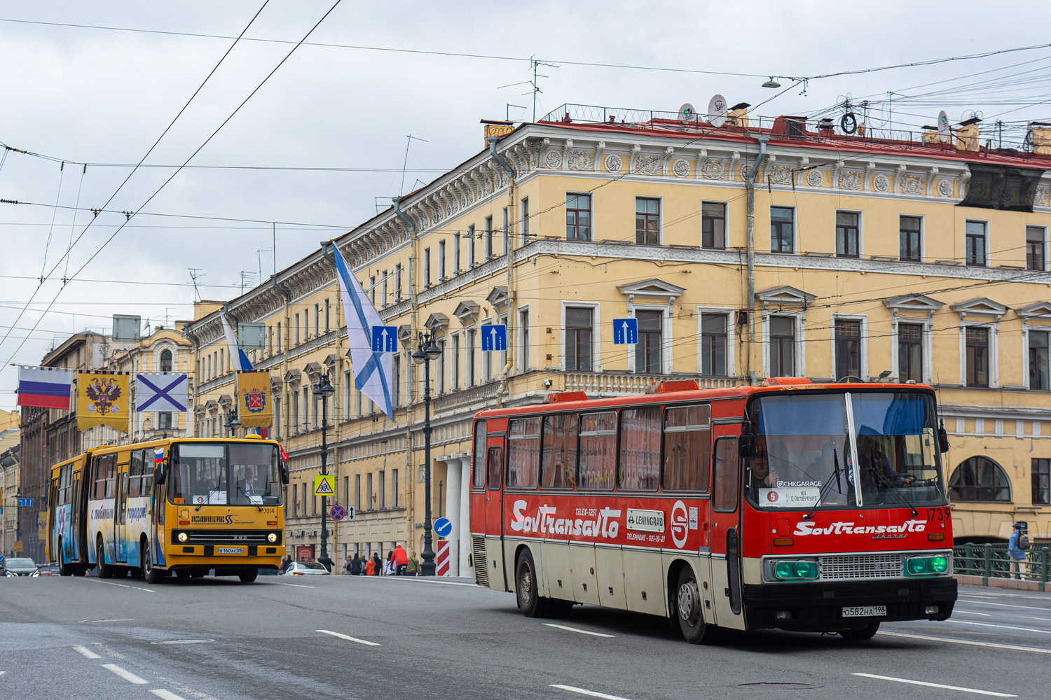 Санкт-Петербург, Ikarus 250.59 № О 582 НА 198; Санкт-Петербург — VI Международный транспортный фестиваль "ТранспортФест-2025"