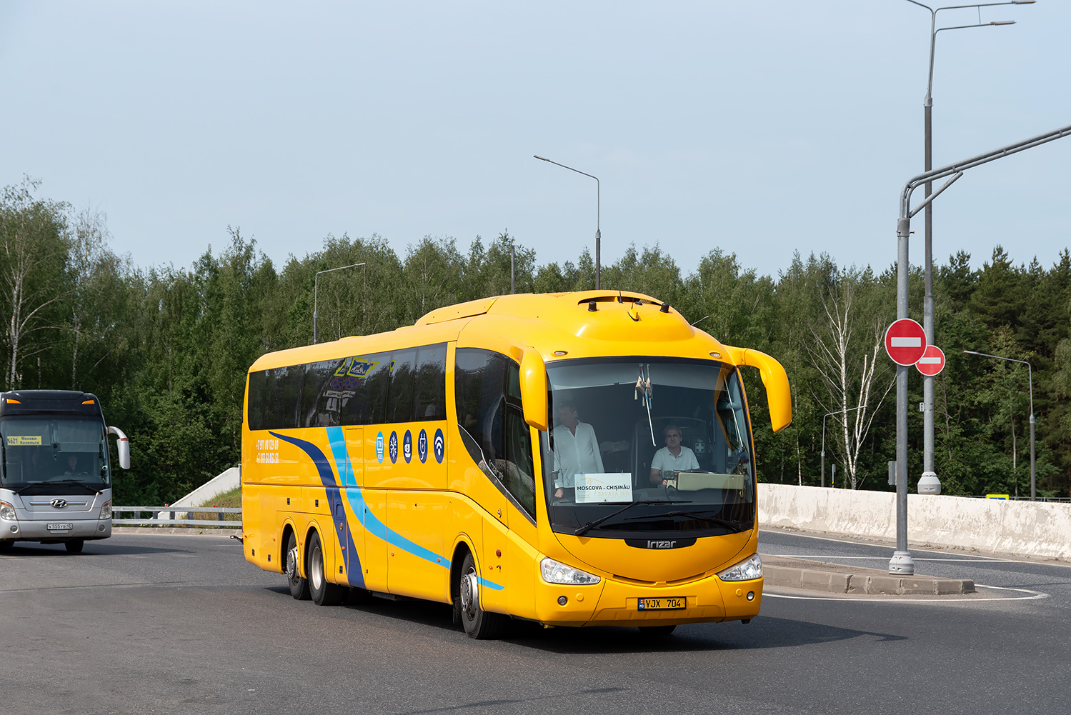 Moldova, Irizar PB 15-3,7 № YJX 704