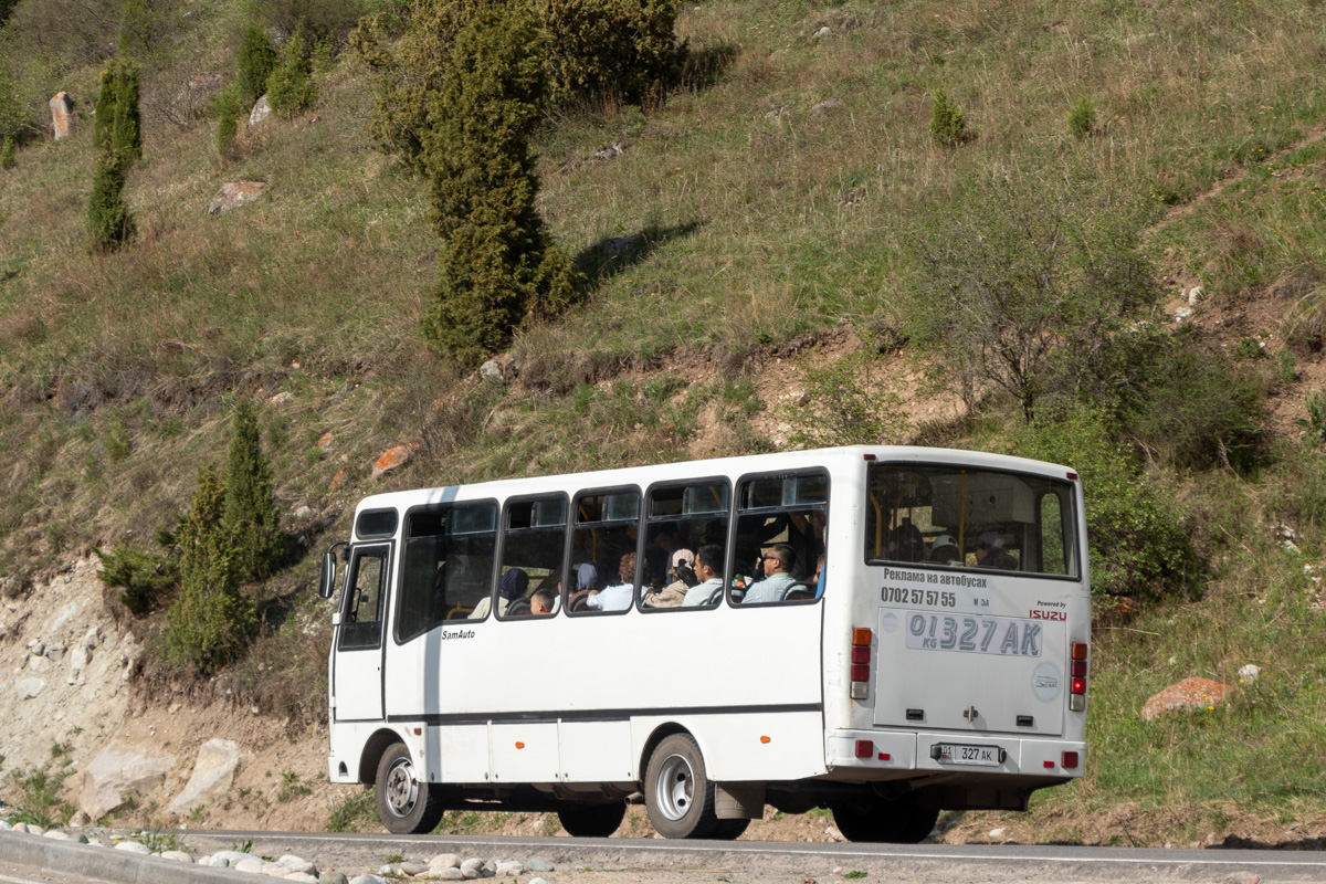 Кыргызстан, SAZ HC40 № 01 327 AK