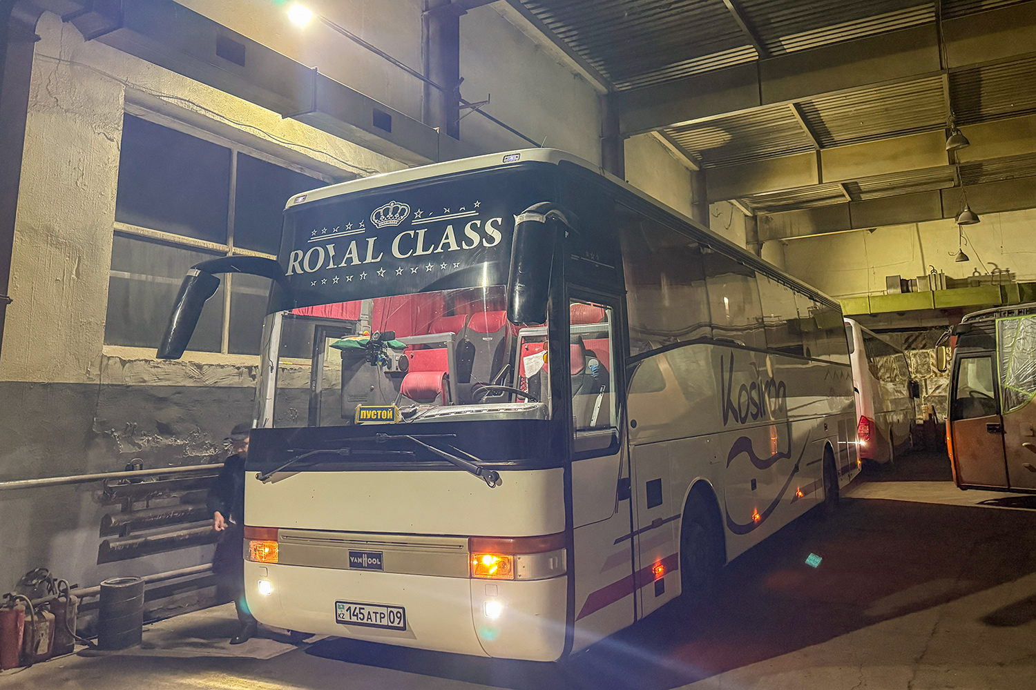 Карагандинская область, Van Hool T915 Acron № 145 ATP 09