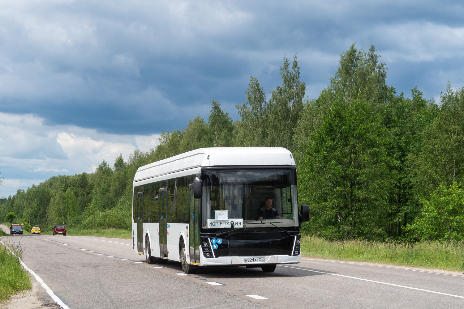 Moscow region, LiAZ-6274 # Н 921 АЕ 250