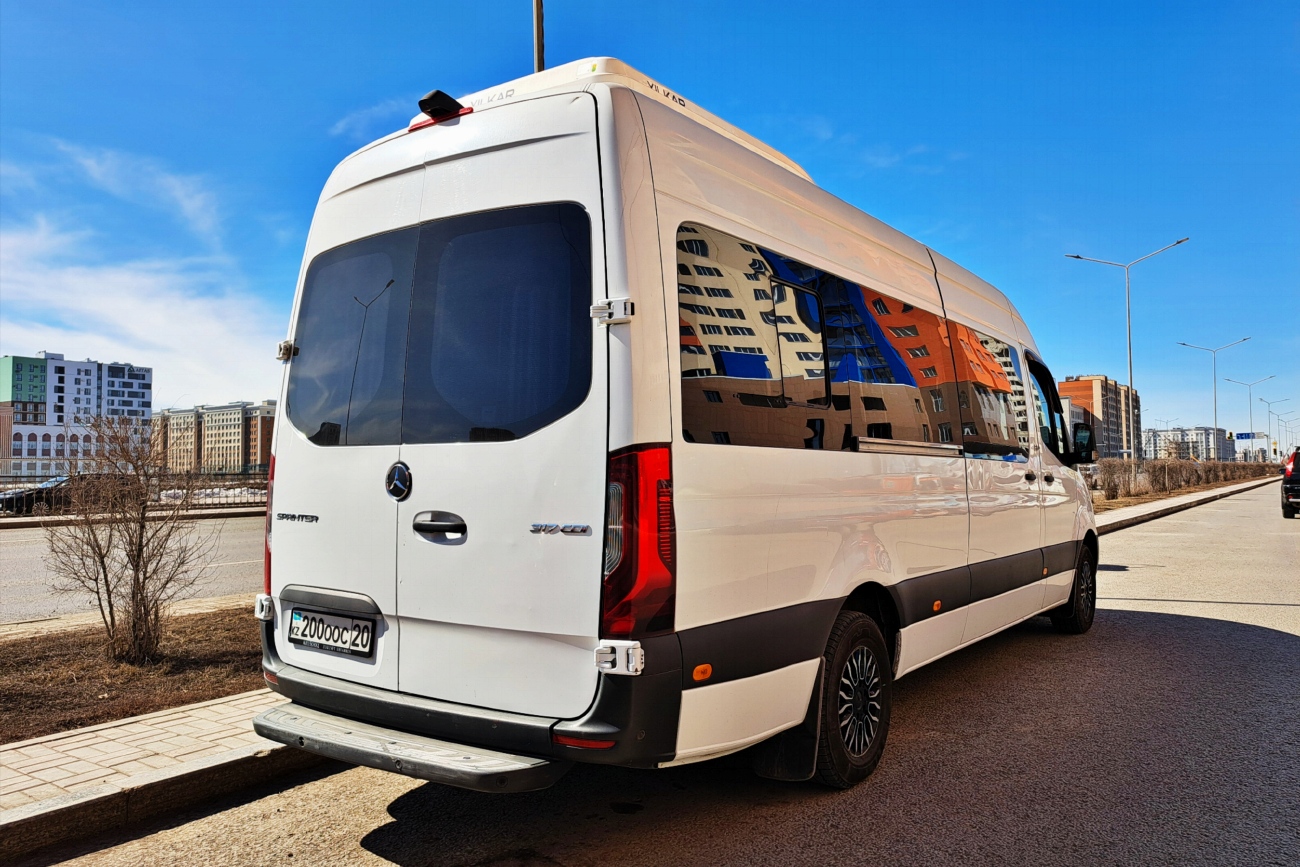 Астана, Mercedes-Benz Sprinter W907 317CDI № 200 OOC 20