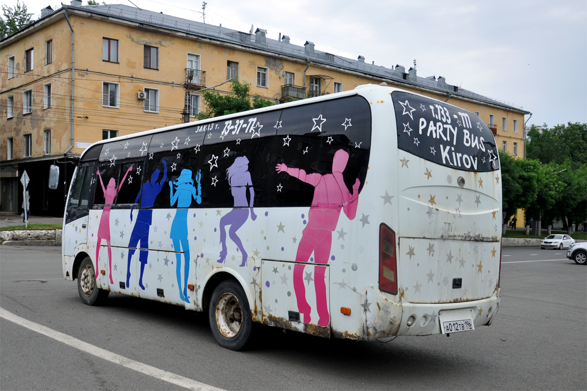 Кировская область, Yutong ZK6737D № А 012 ТВ 196