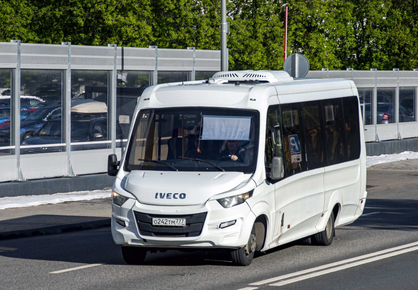 Москва, Нижегородец-VSN700 (IVECO) № О 242 ТМ 777