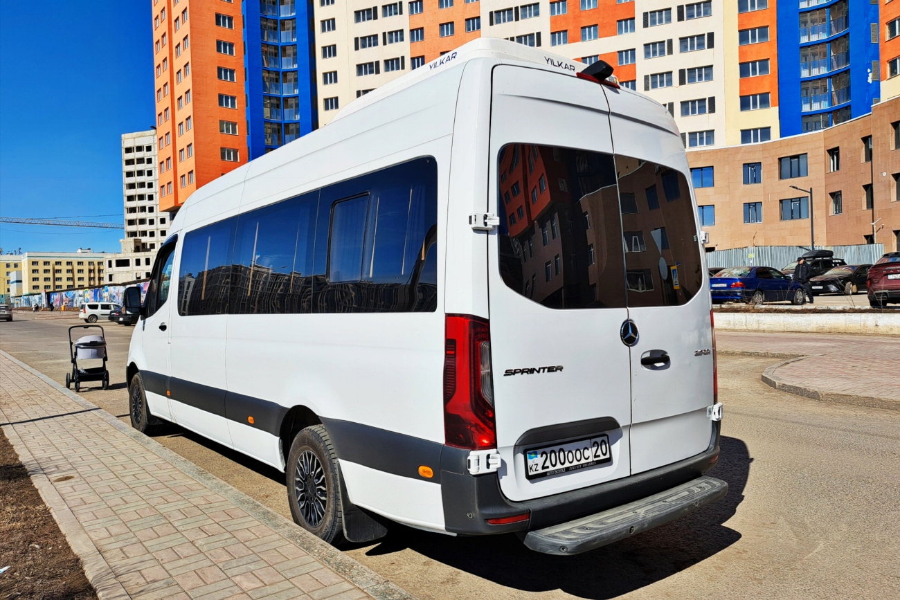 Астана, Mercedes-Benz Sprinter W907 317CDI № 200 OOC 20