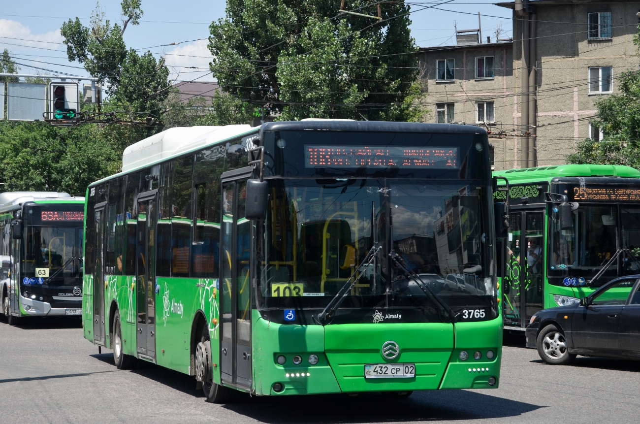 Алматы, Golden Dragon XML6125CN (Hyundai Trans Auto) № 3765 Алматы, Golden Dragon XML6125CN (Hyundai Trans Auto) № 3765