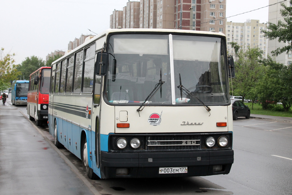 Moscow, Ikarus 250.95 # Р 003 ЕМ 177
