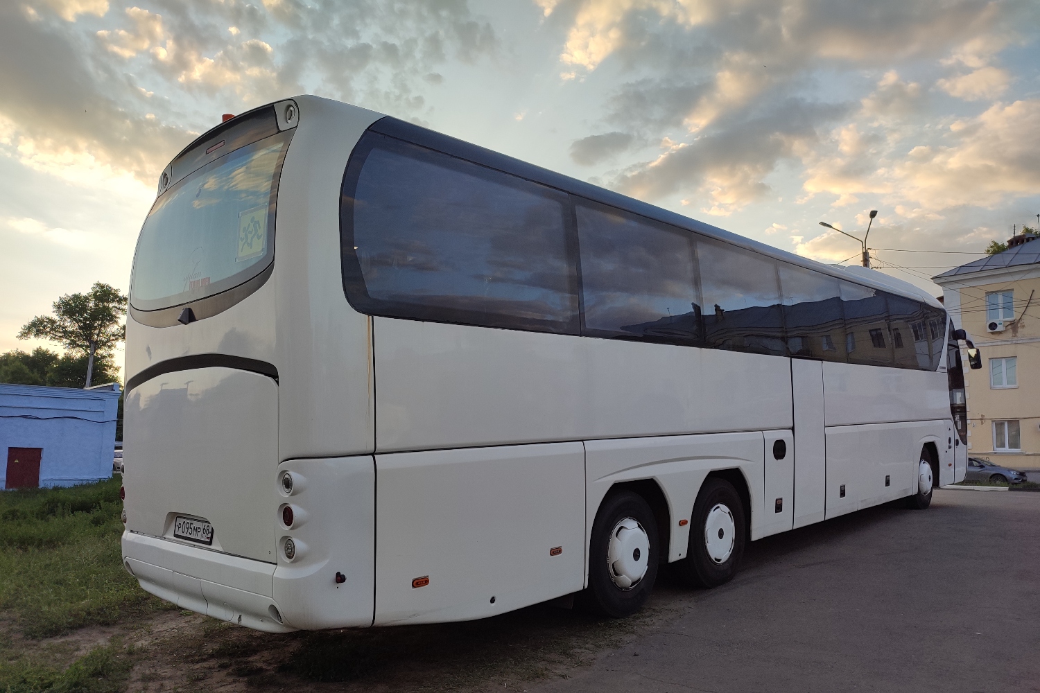 Тамбовская область, Neoplan P22 N2216/3SHDL Tourliner L № Р 095 МР 68