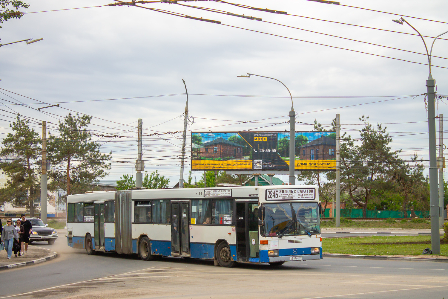 Саратовская область, Mercedes-Benz O405GN № Х 587 ВО 60