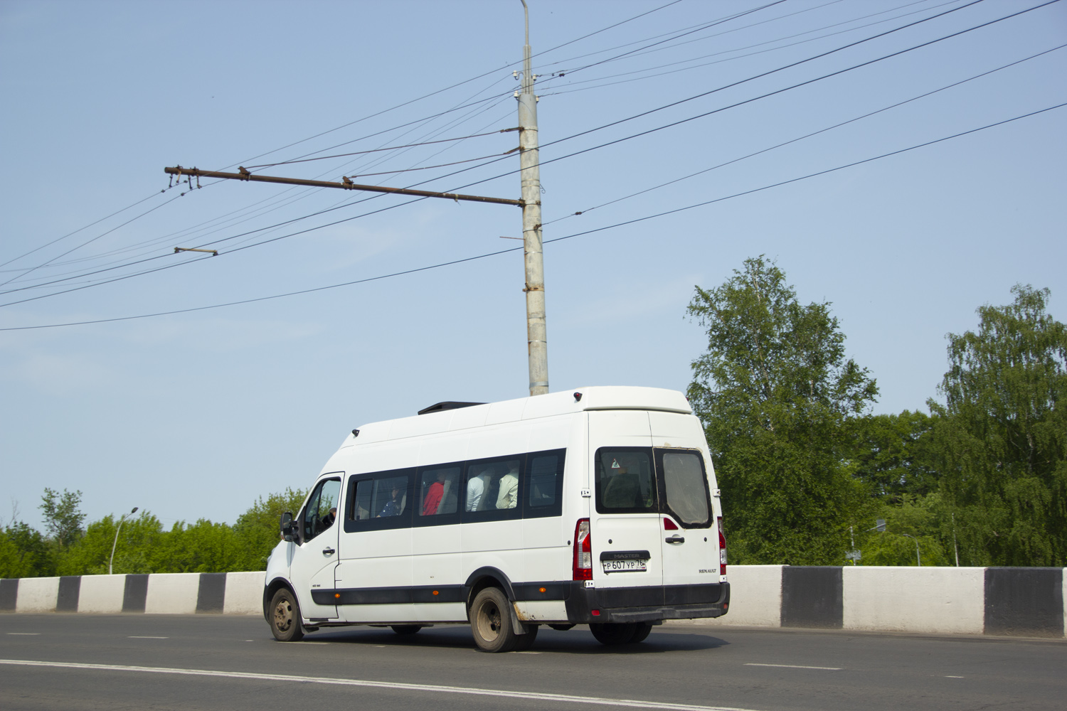 Yaroslavl region, Renault Master III # Р 607 УР 76