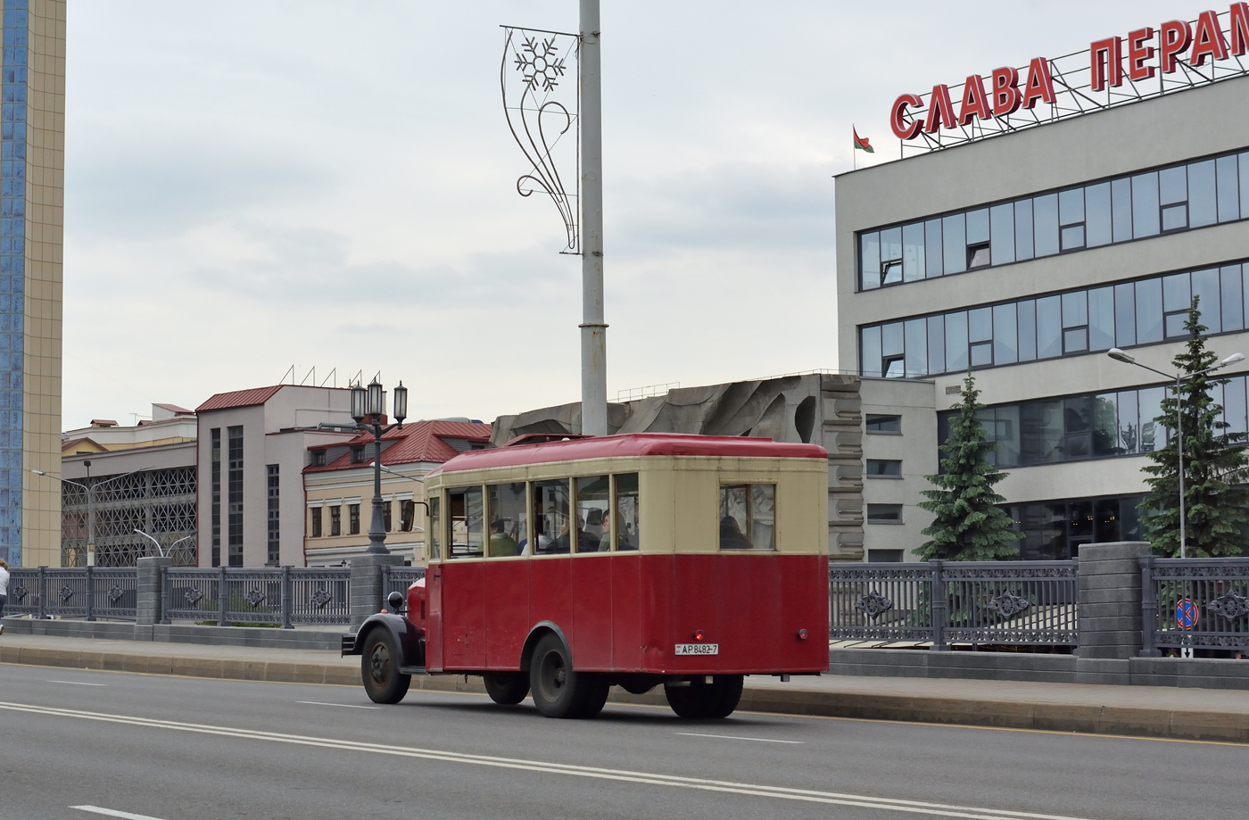 Минск, ЗиС-8 (реплика) № АР 8482-7 Минск, ЗиС-8 (реплика) № АР 8482-7