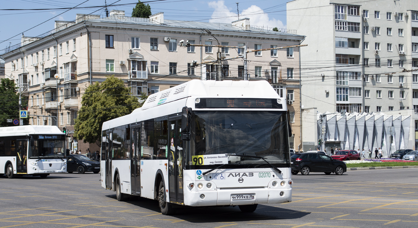 Воронежская область, ЛиАЗ-5292.67 (CNG) № 02070