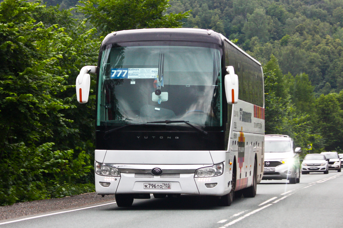 Baskíria, Yutong ZK6122H9 sz.: 6871