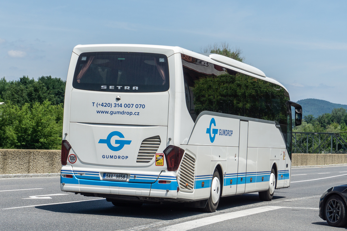 Чехия, Setra S515HD № 5AX 9858