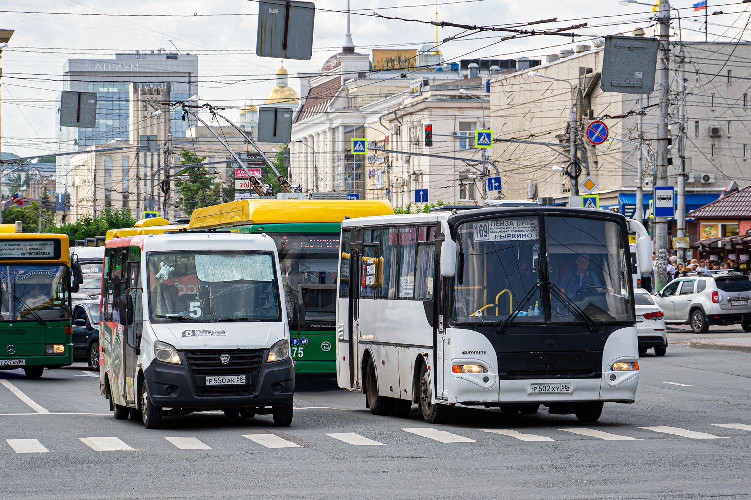 Пензенская область, ГАЗ-A64R42 Next № Р 550 АК 58; Пензенская область, КАвЗ-4235-31 (2-2) № Р 502 ХУ 58
